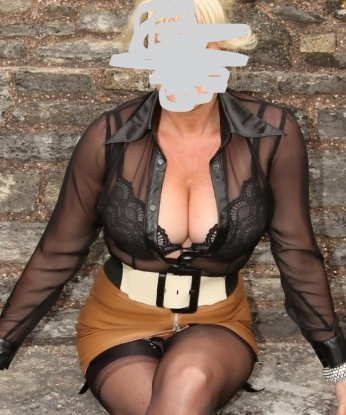 Анкета проститутки Ульяна - город Ростов, 52 года, №9921